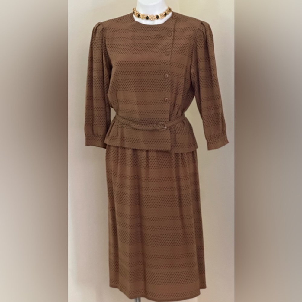 MAGGY LONDON BY JEANNENE BOOHER  Vintage Brown Black Hearts Skirt Top Set Sz 12